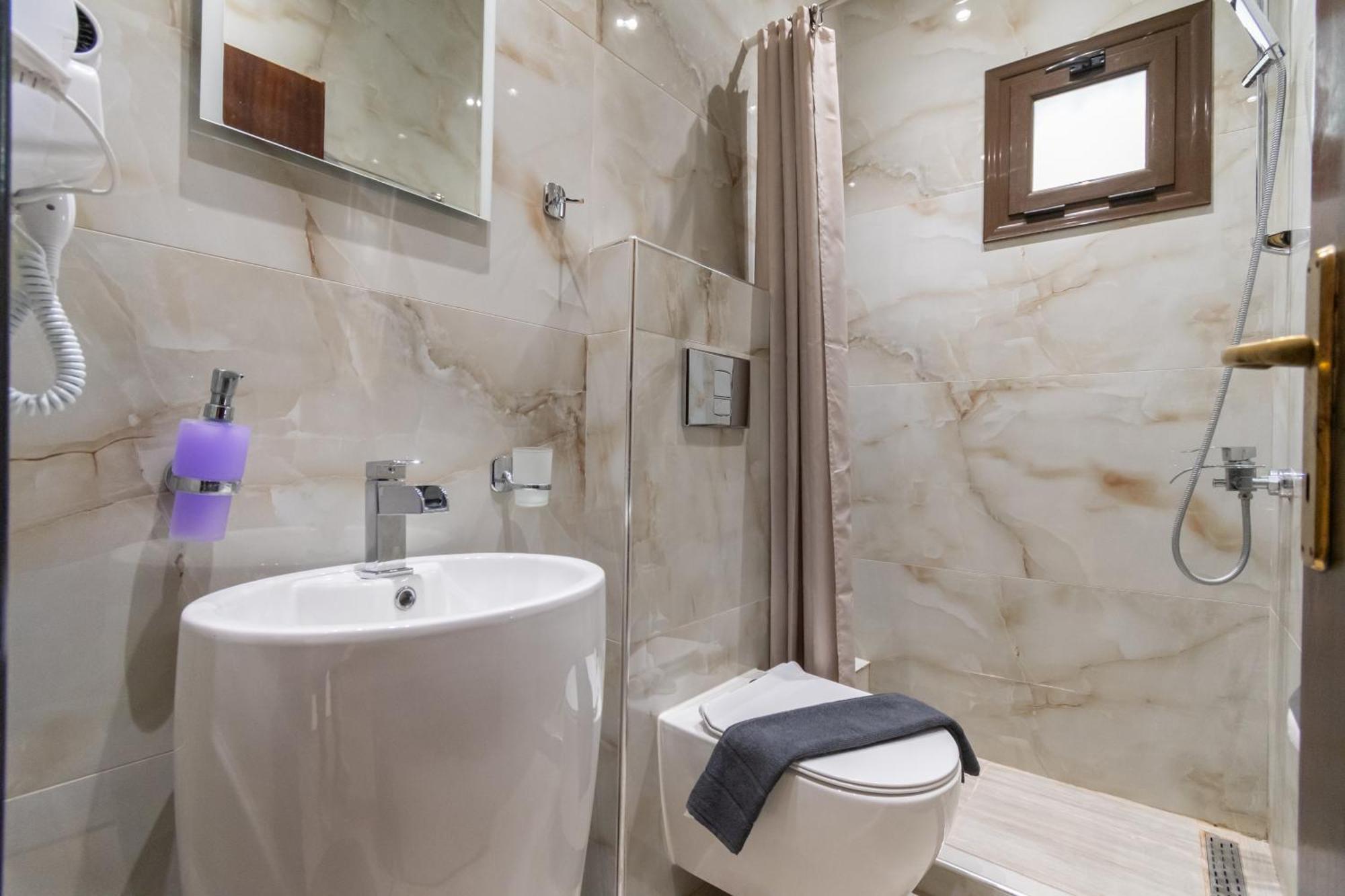 Hotel Petunia Neos Marmaras Bagian luar foto
